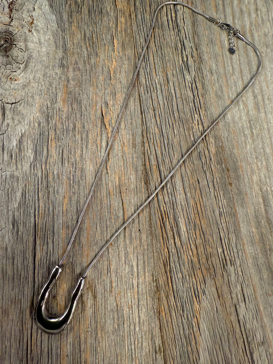 20" Silver Snake Chain Necklace with Silver Pendant