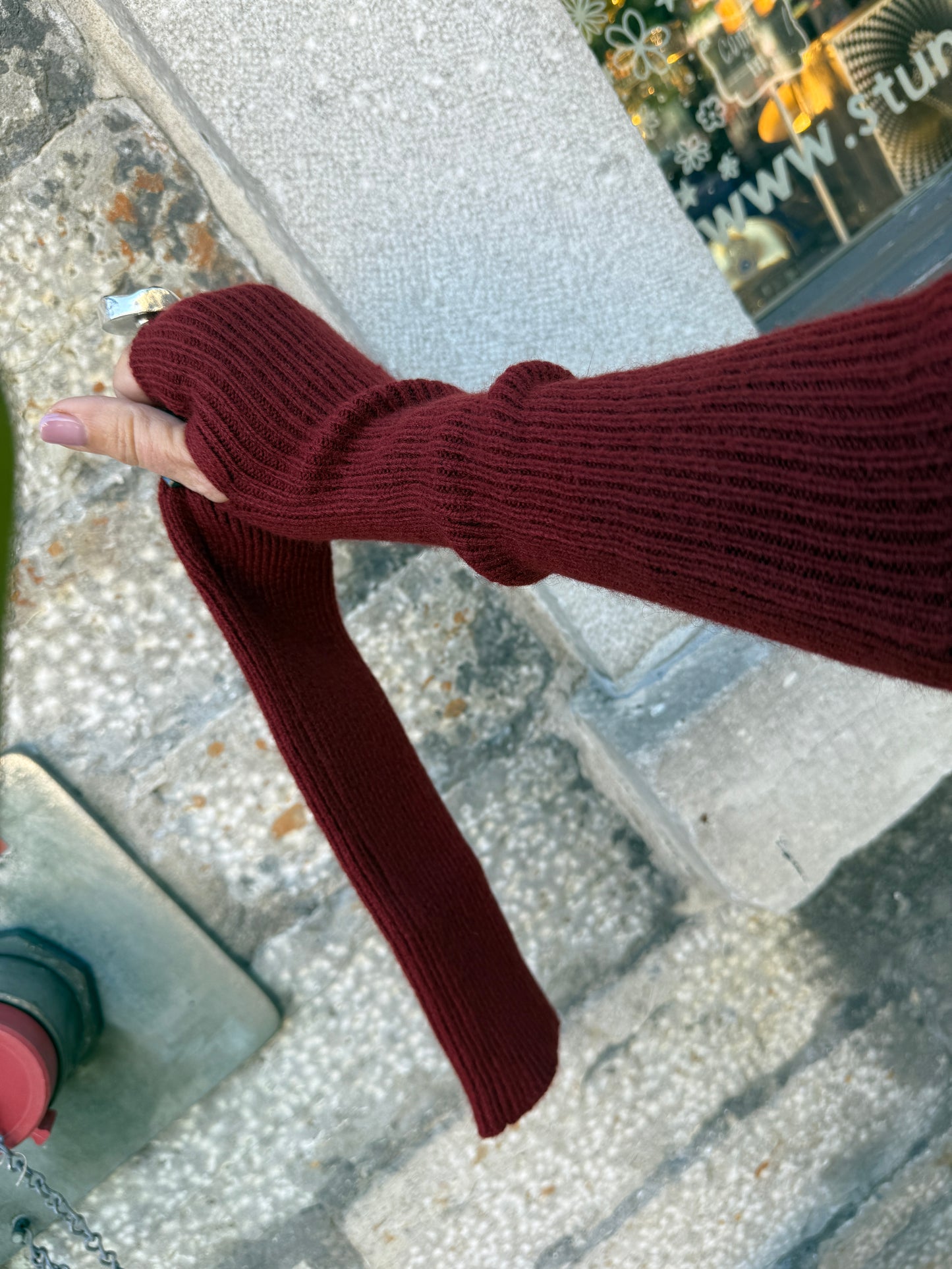 Crew Neck Sweater with fingerless sleeve- RUST
