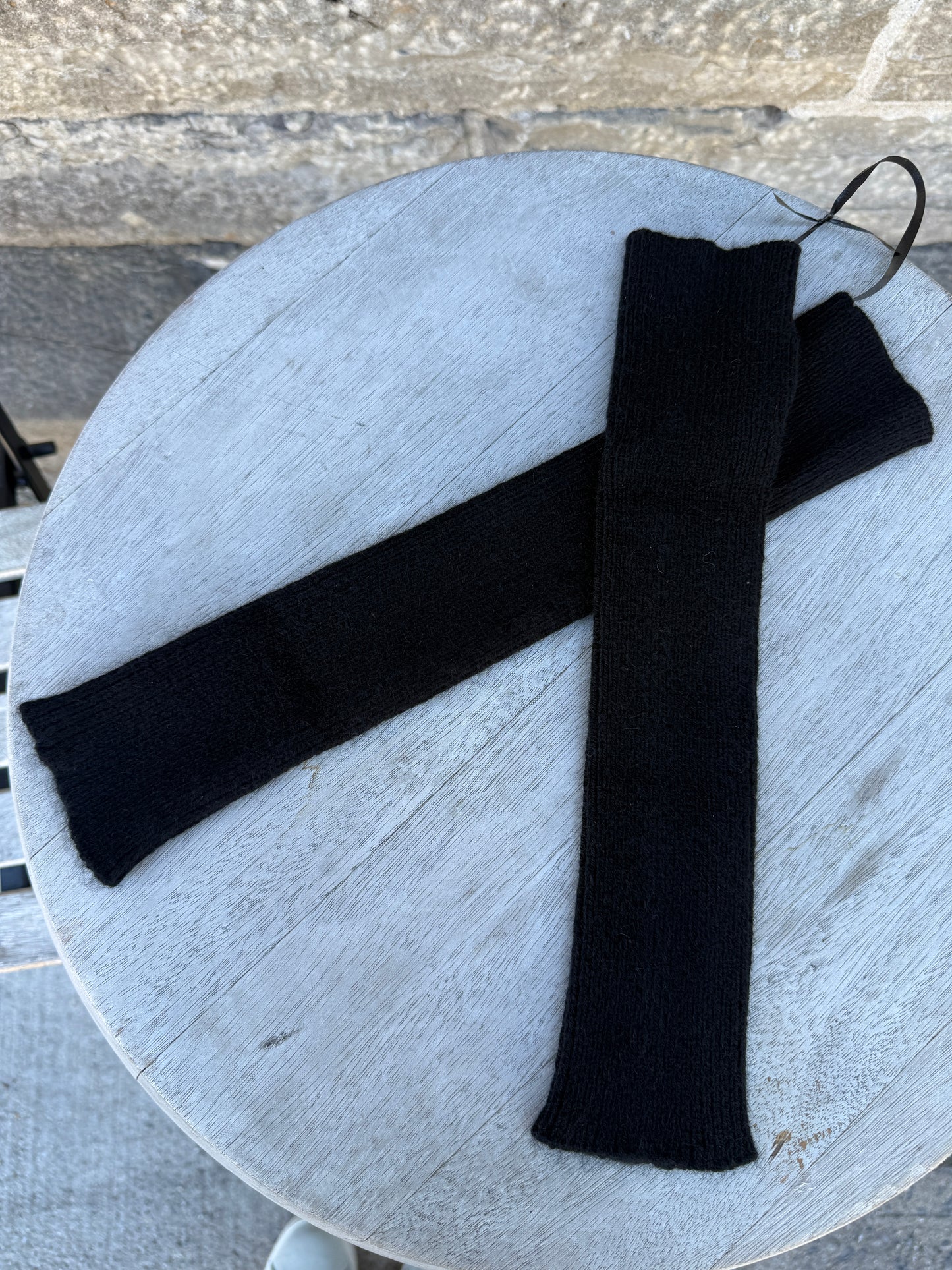 Crew Neck Sweater with fingerless sleeve- BLACK