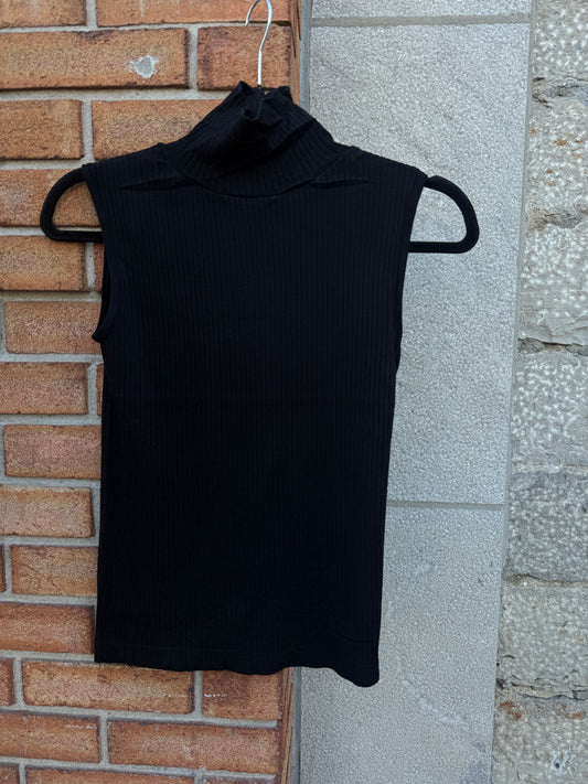 One Size Sleeveless Rib top with high neck BLACK