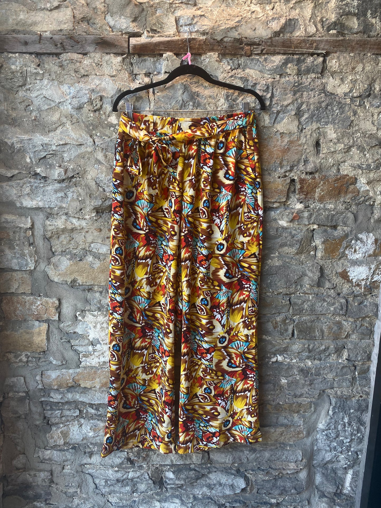 2 Piece Shirt and Pant Set - Modern Butterfly Print