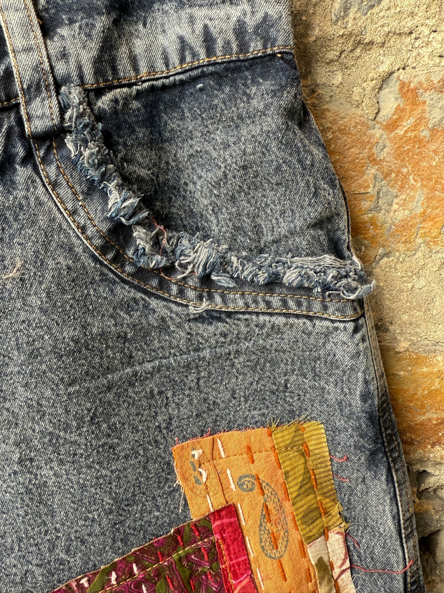 Hi Waist Multicolour Tapestry Jeans-Dark Wash
