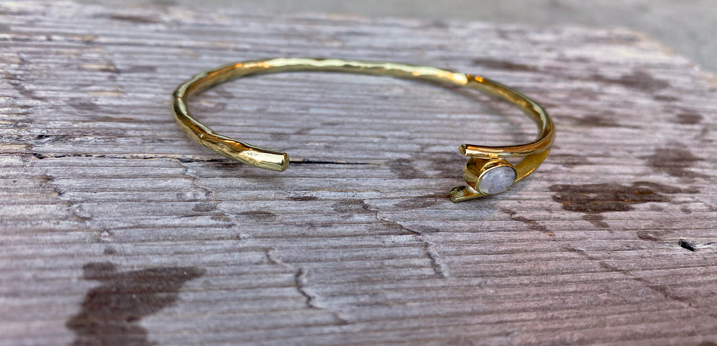 Hammered Cuff Bracelet with Moonstone - GOLD