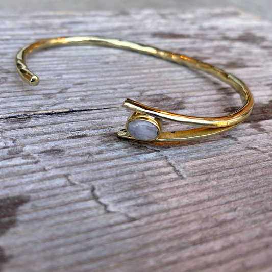 Hammered Cuff Bracelet with Moonstone - GOLD