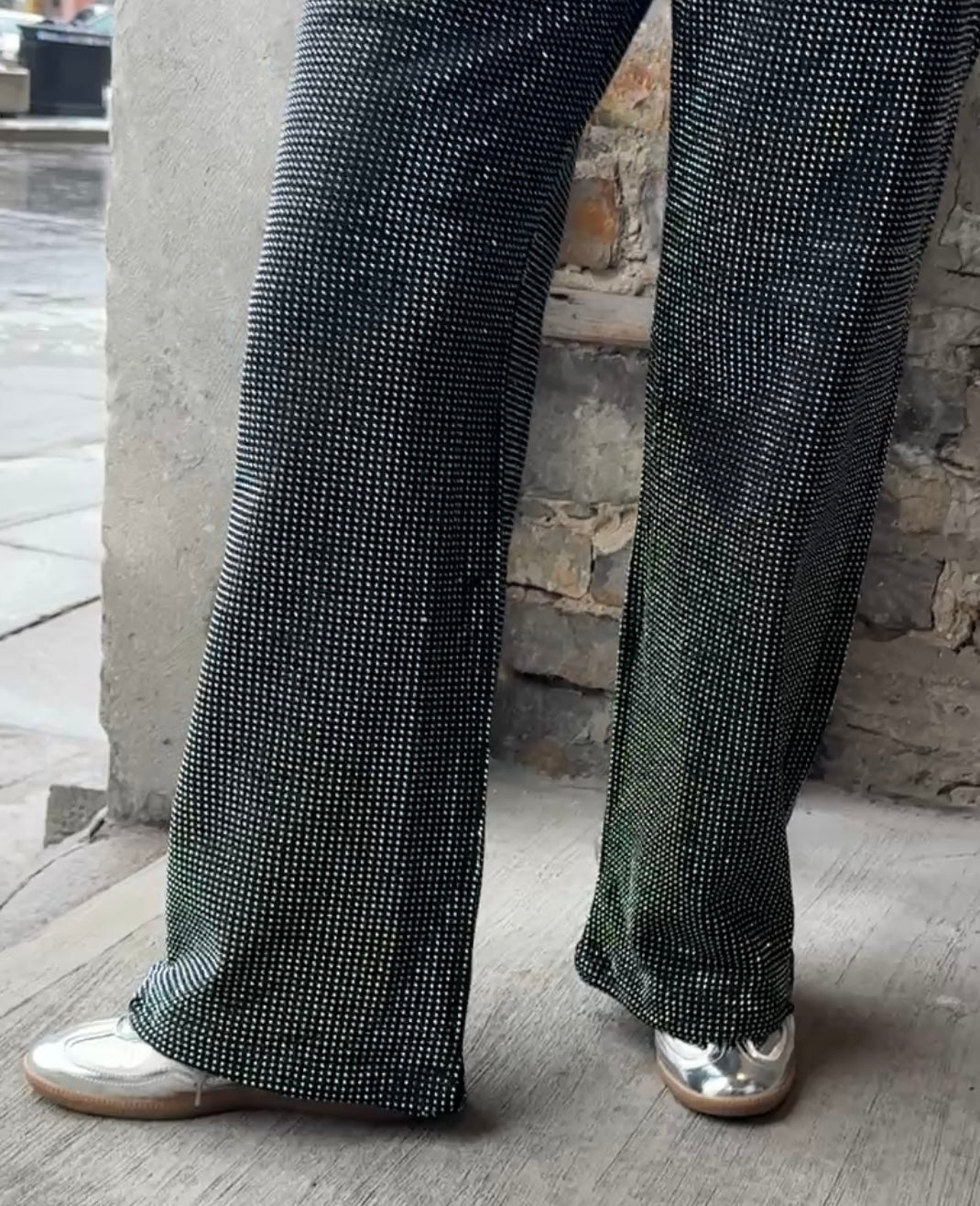 Black Wide Leg Rhinestone Pull on Pant