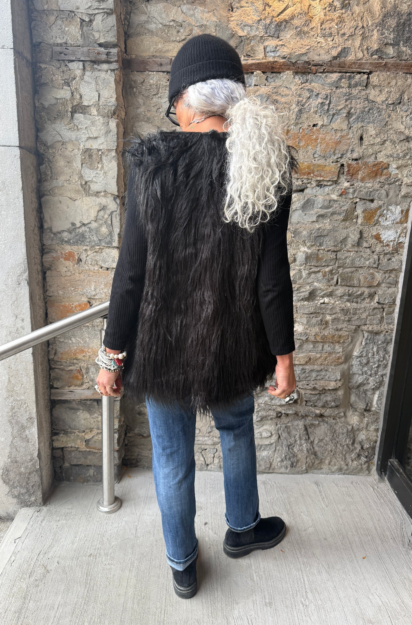 Shag Faux Fur Vest- BLACK