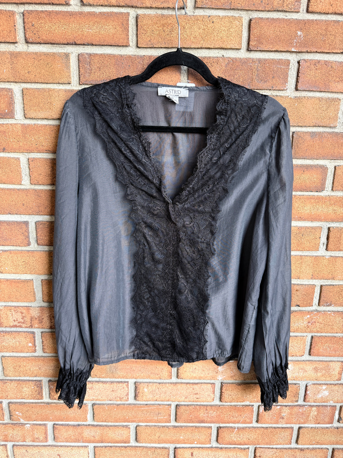 Lightweight Lace Trim Blouse- Black