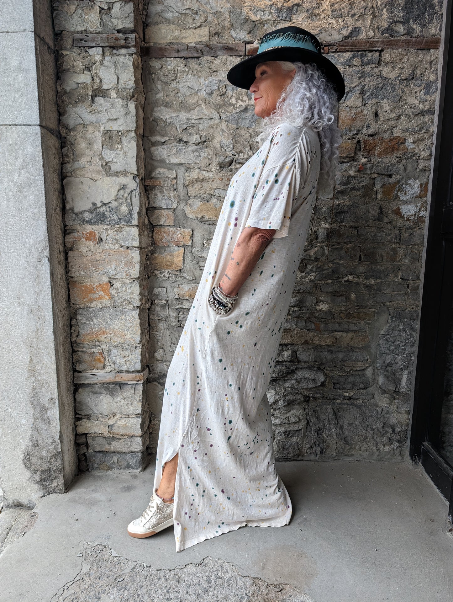 Oversized and Relaxed 100% cotton mineral wash maxi t-shirt dress: Oatmeal