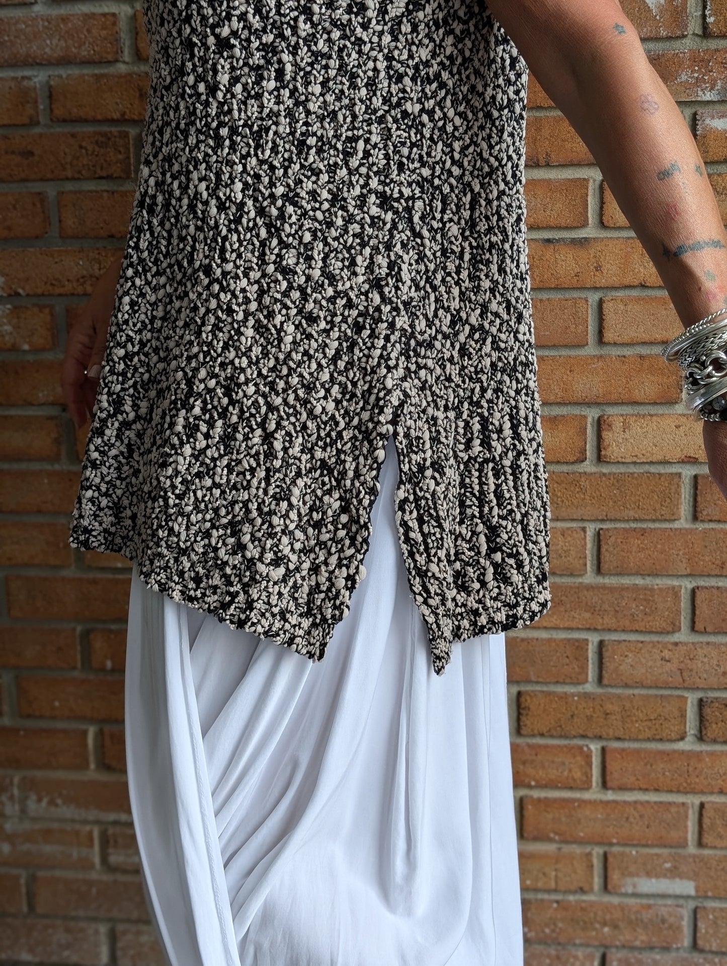 Black and White Chunky Knit Sleeveless Vest