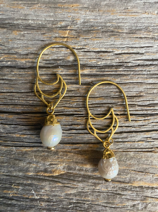 Brushed Gold  1.5" drop earrings with Baroque Pearl made in Canada