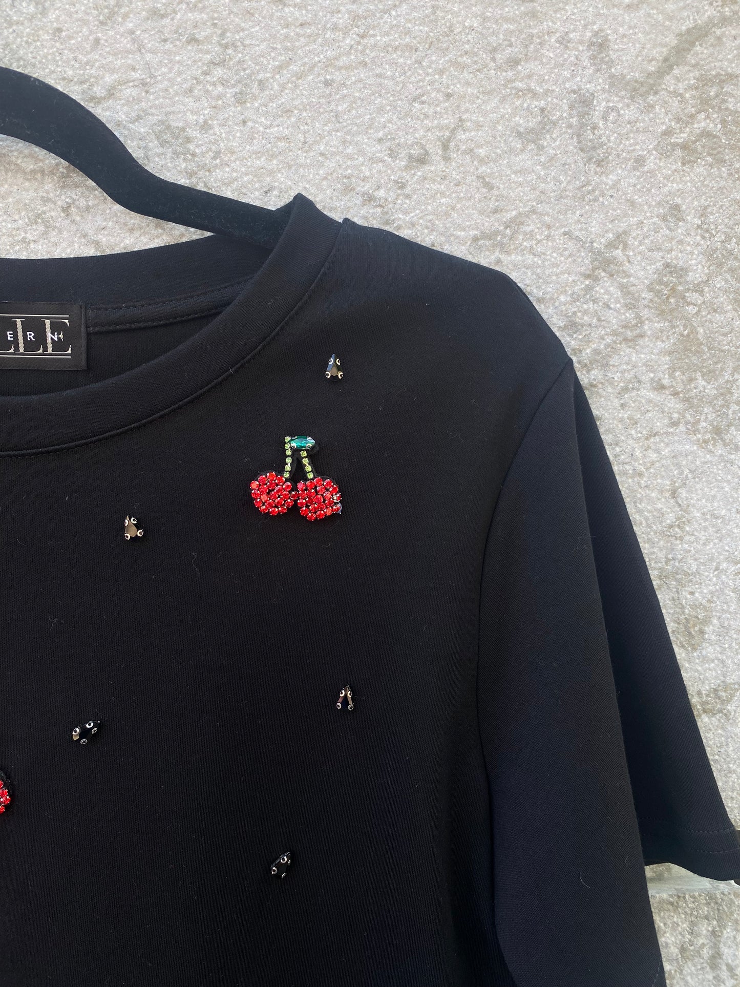 Rhinestone Cherry T-shirt - BLACK