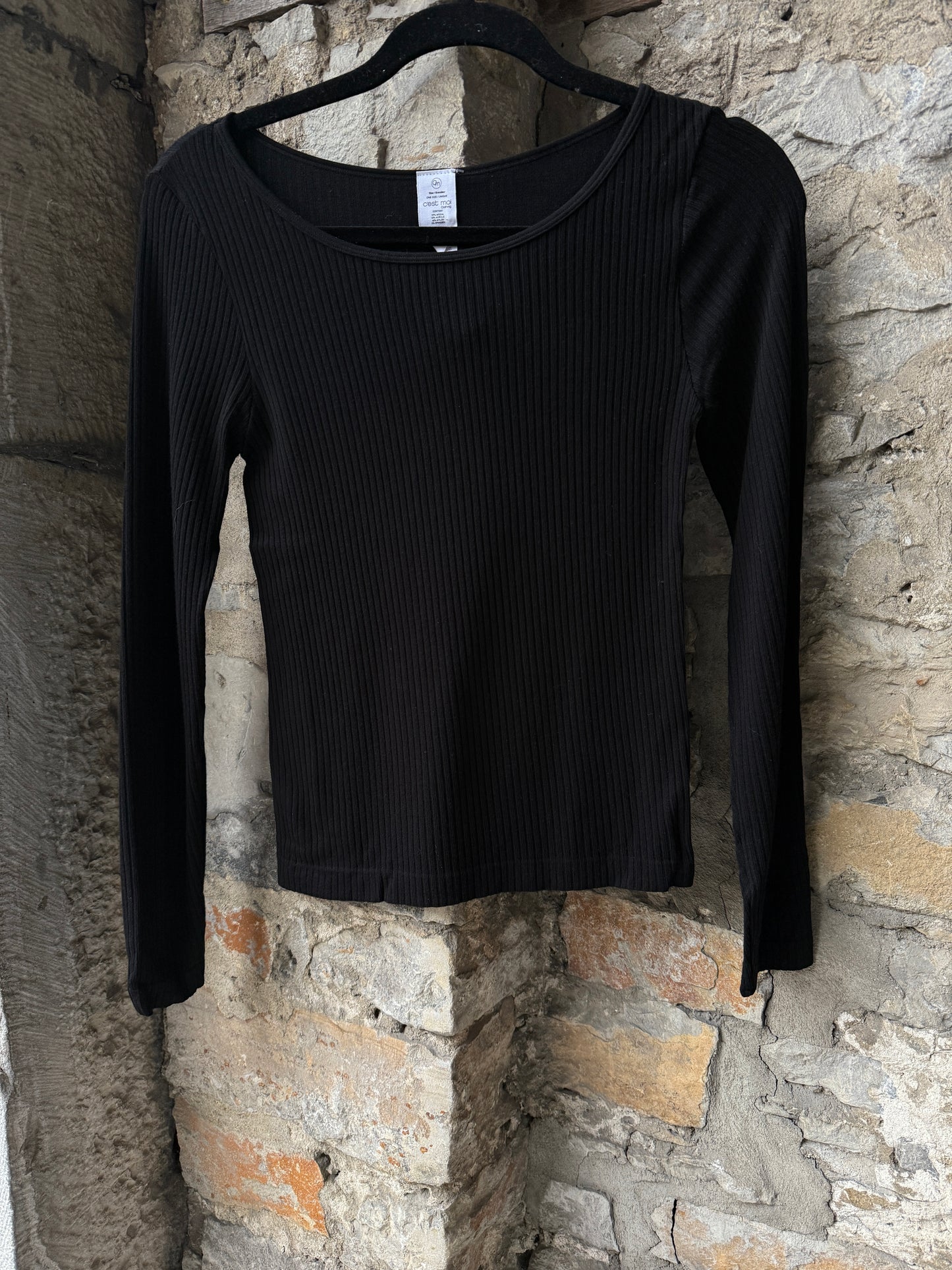 Long Sleeve Seamless Ribbed Crew Neck Black Top-ONE SIZE