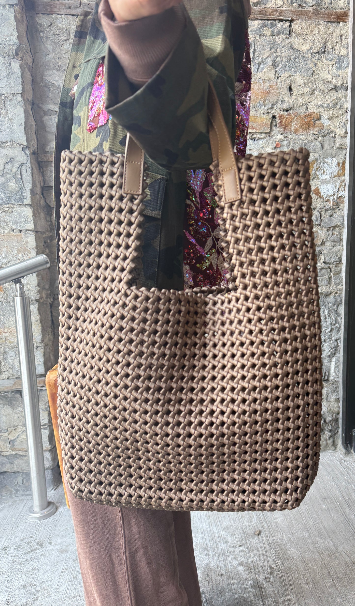Hand Weaved Tote Bag - Tan