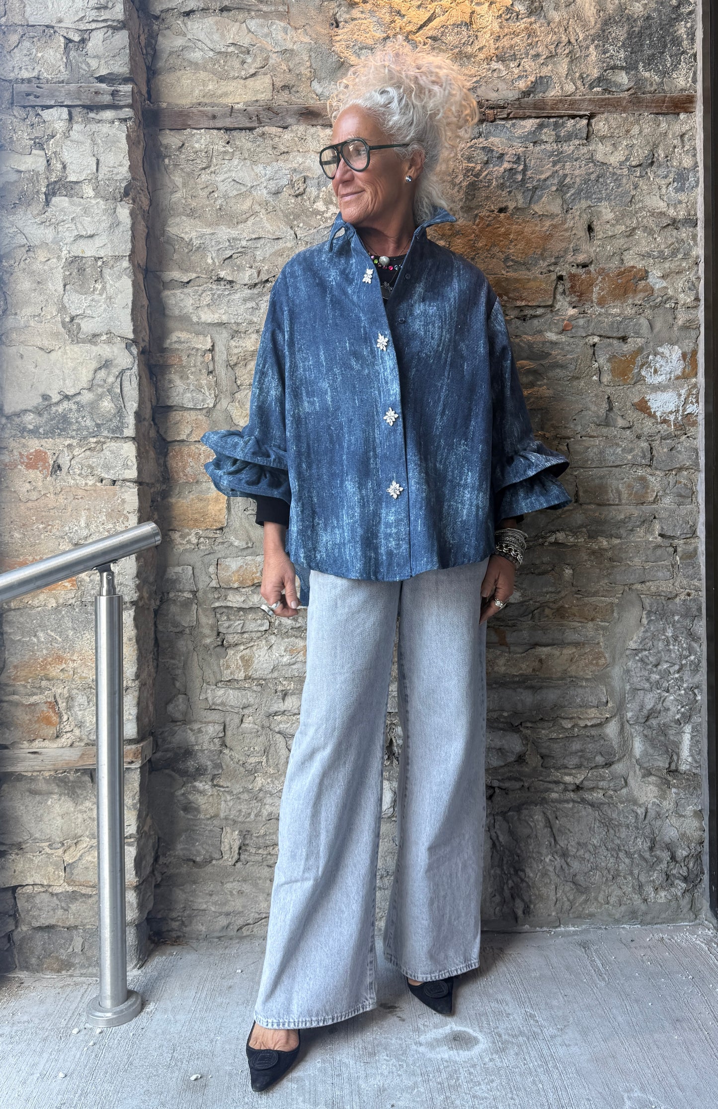 100% Cotton Ruffled Sleeve Acid Wash Denim Shirt -Blue