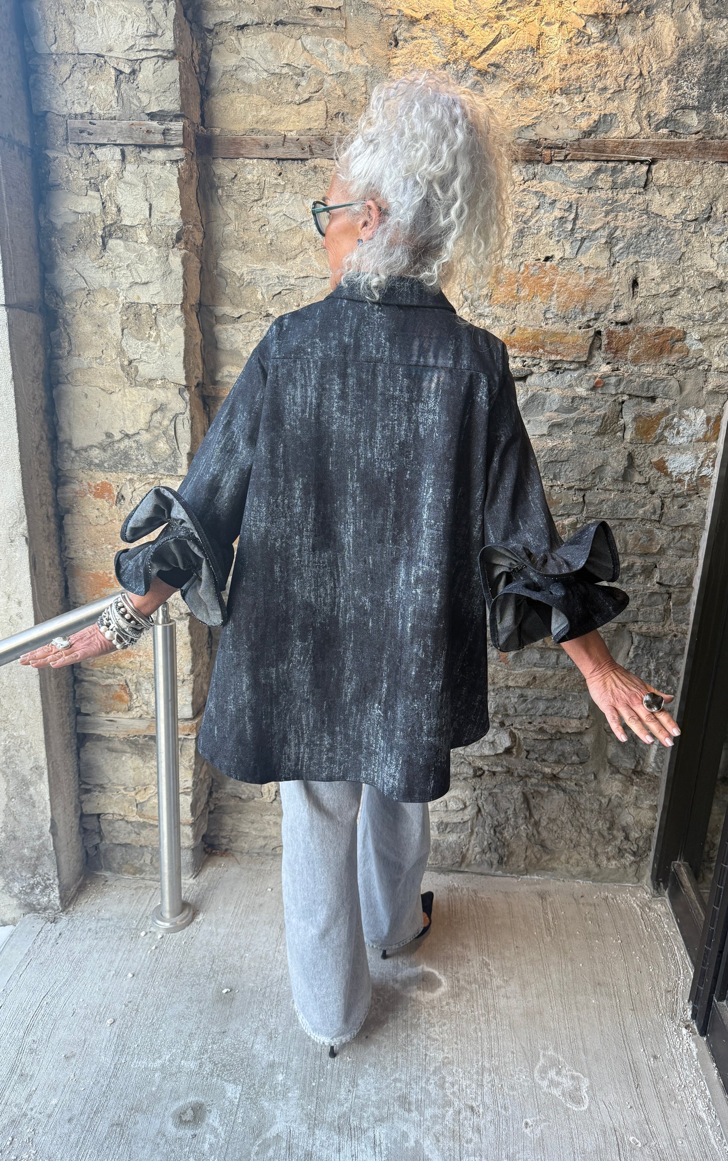 100% Cotton Ruffled Sleeve Acid Wash Denim Shirt -Black