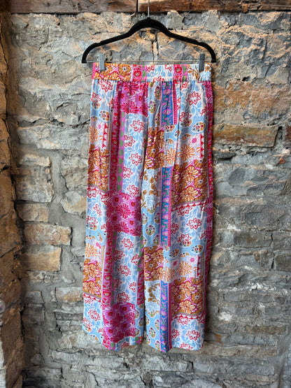 Multi Colour Floral Printed Lightweight Pant with Pockets- Pink Green White Blue