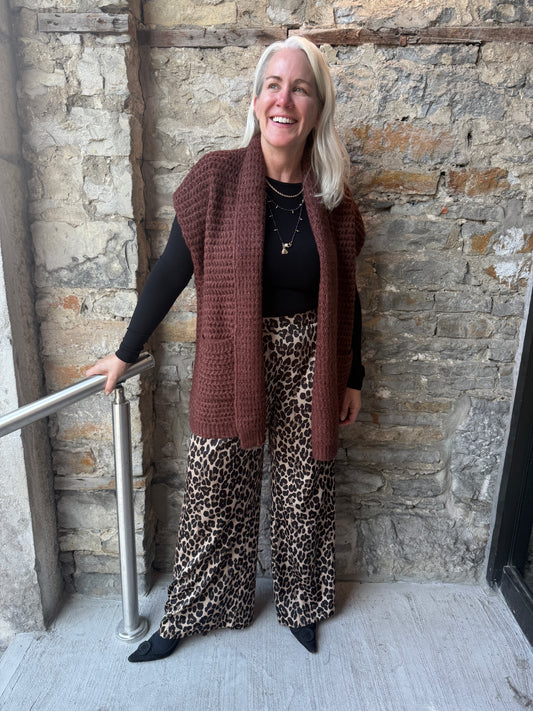 Short Sleeve Open Front Knit Cardigan- Brown