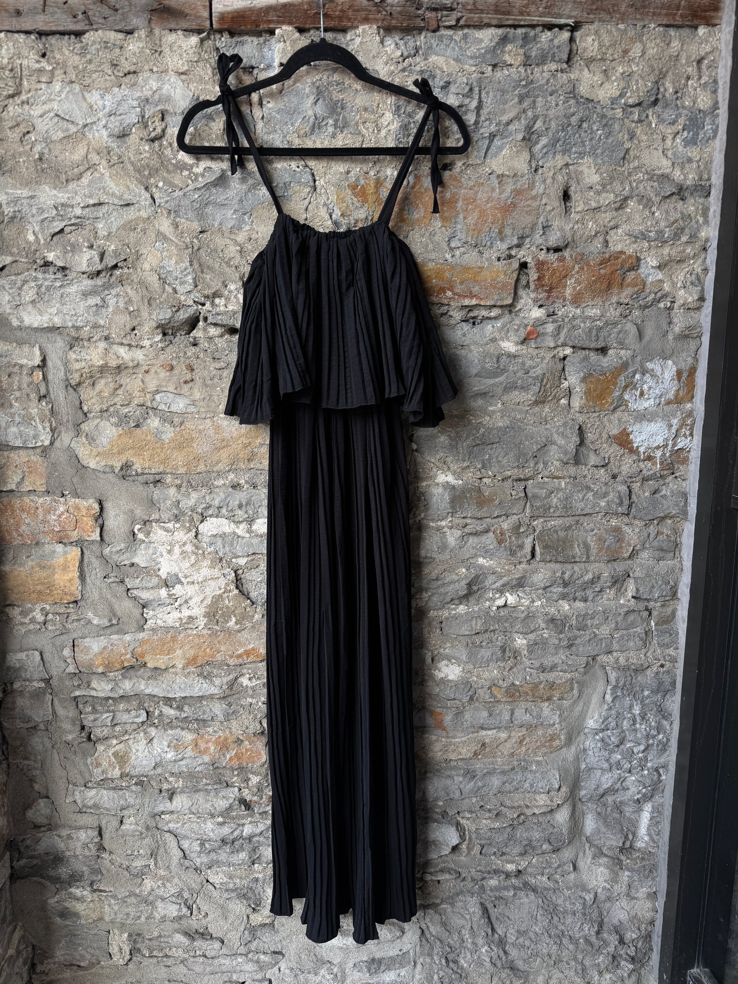 Pleated Wide Leg Jumpsuit - BLACK