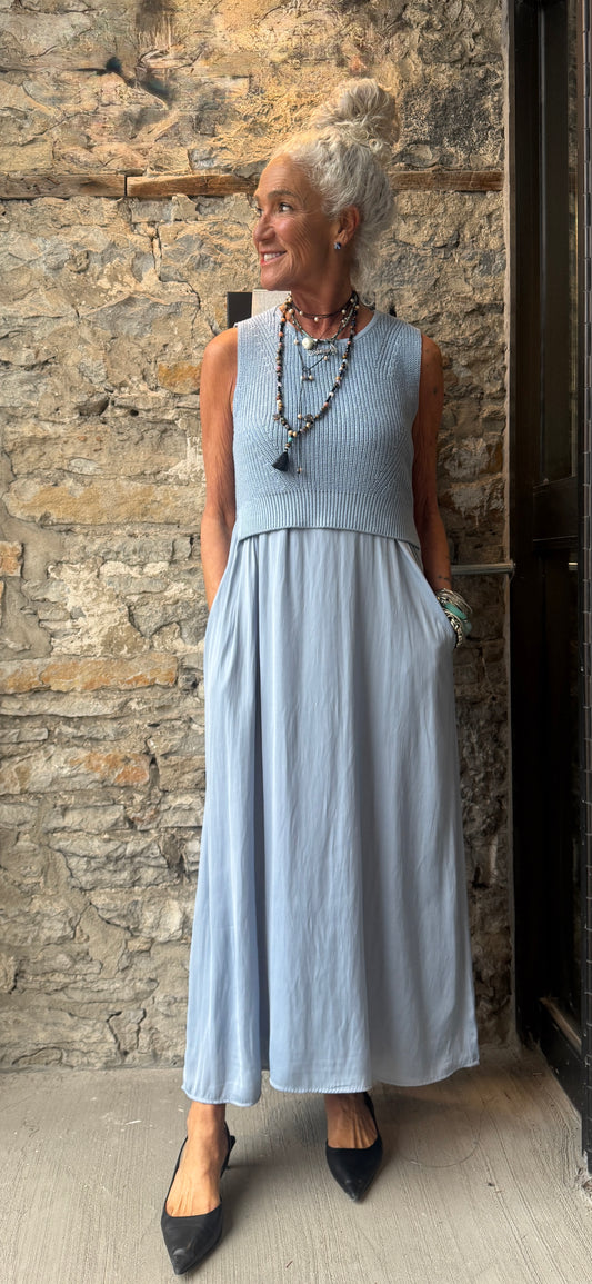 Sleeveless Knit Top A-line Maxi Dress with Pockets- BLUE