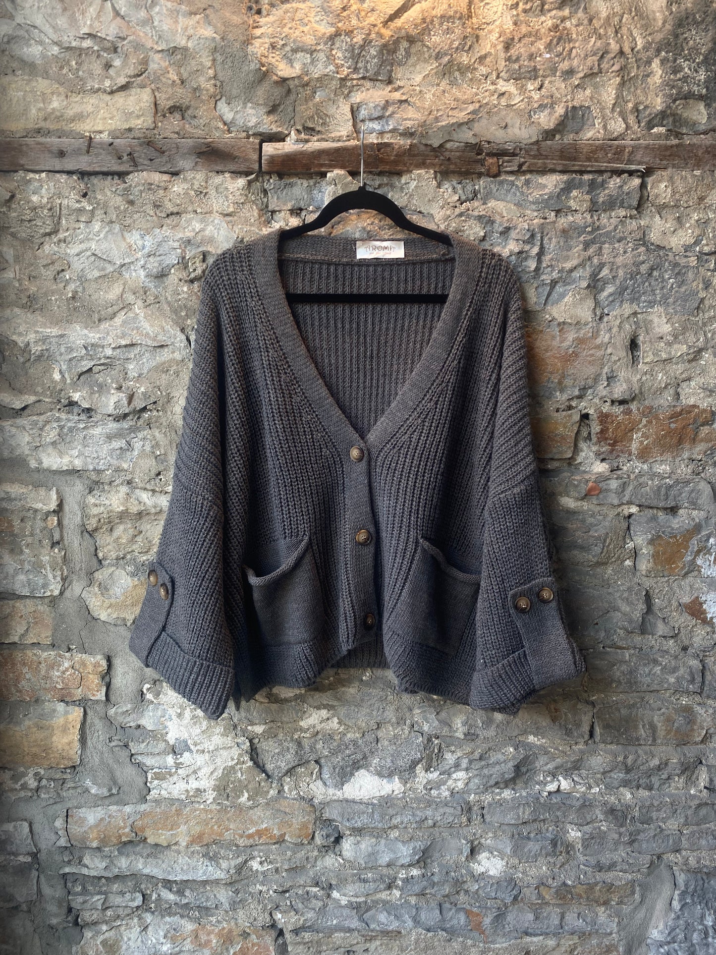 Chunky Knit Front Pocket Cardigan - Grey