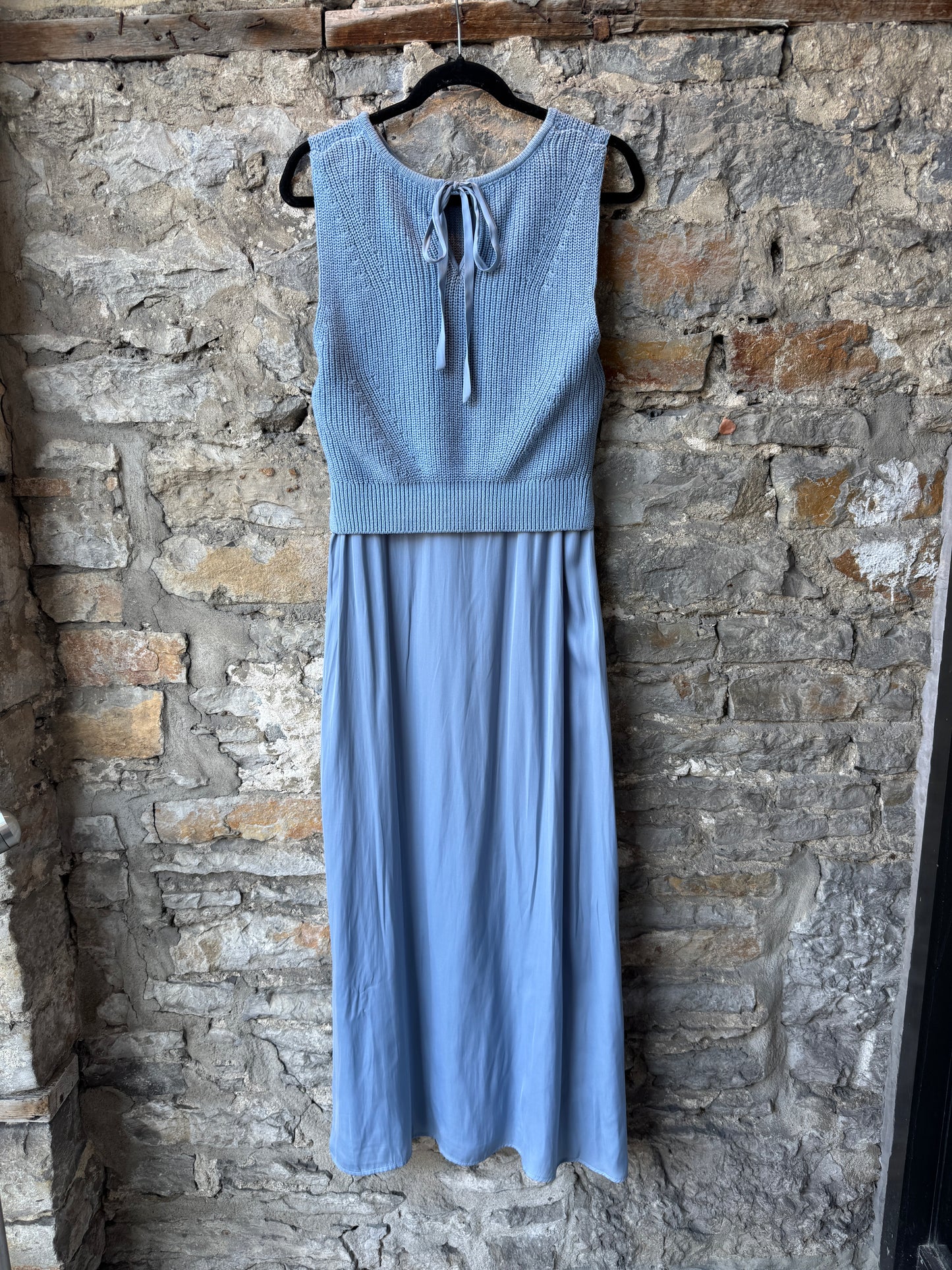 Sleeveless Knit Top A-line Maxi Dress with Pockets- BLUE