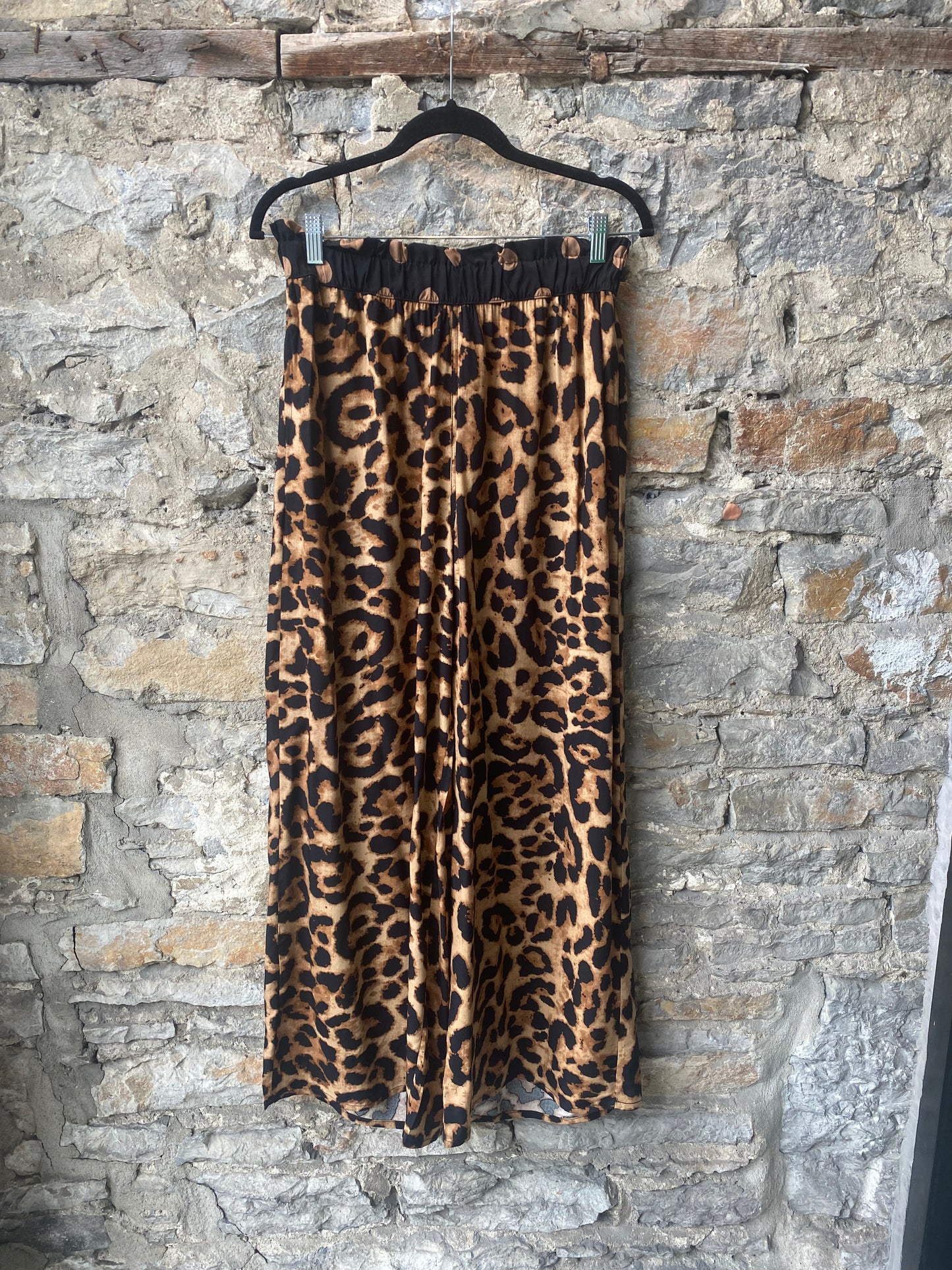 Animal Print Wide Leg Pants with POCKETS