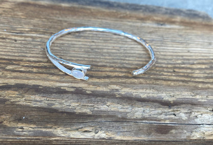 Hammered Cuff Bracelet with Moonstone - SILVER