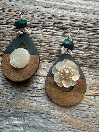 Teardrop Flower Pearl Pendant Earrings