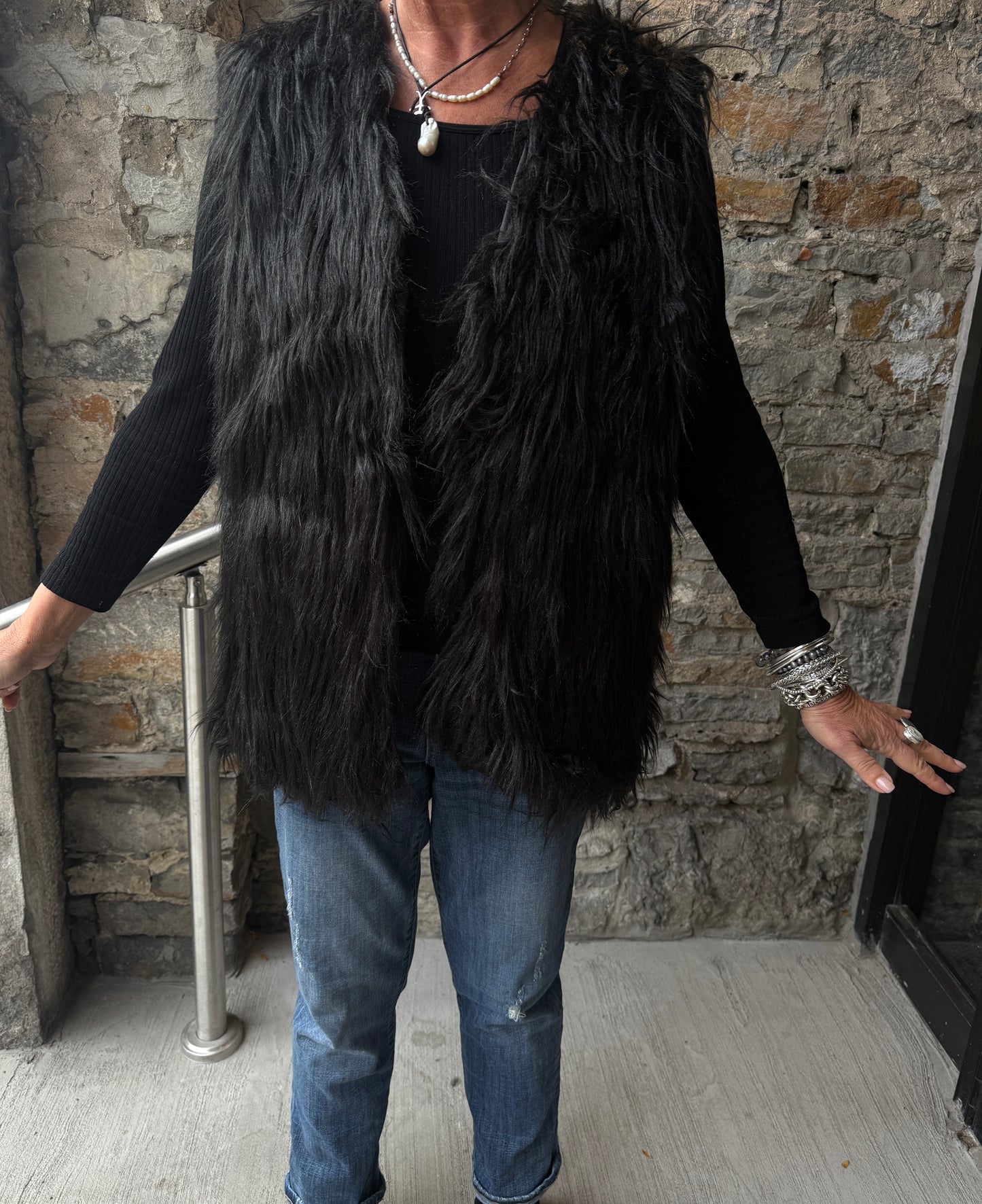 Shag Faux Fur Vest- BLACK