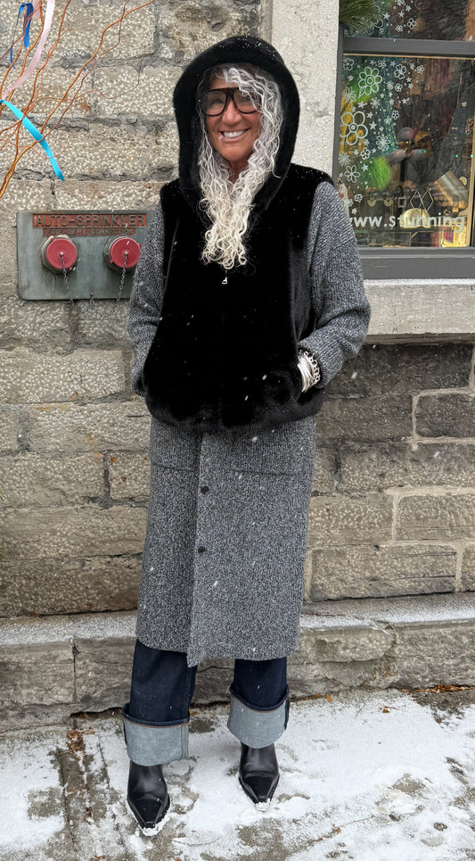 Black Short Faux Fur Zip-up Vest