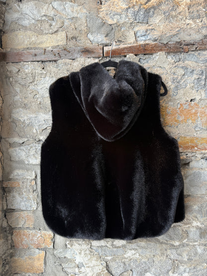 Black Short Faux Fur Zip-up Vest