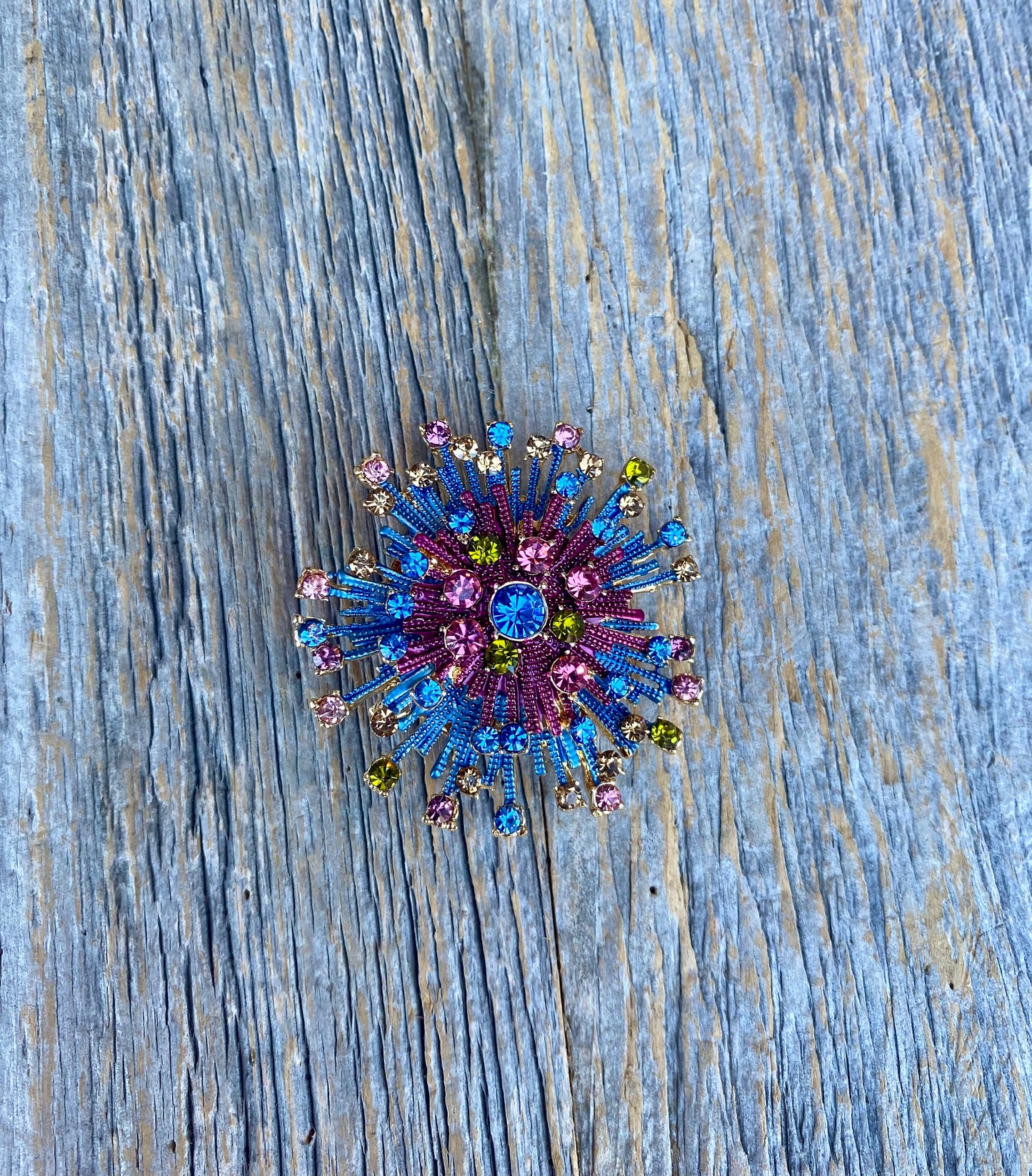 Starburst Magnetic Brooch - PINK, BLUE, GREEN
