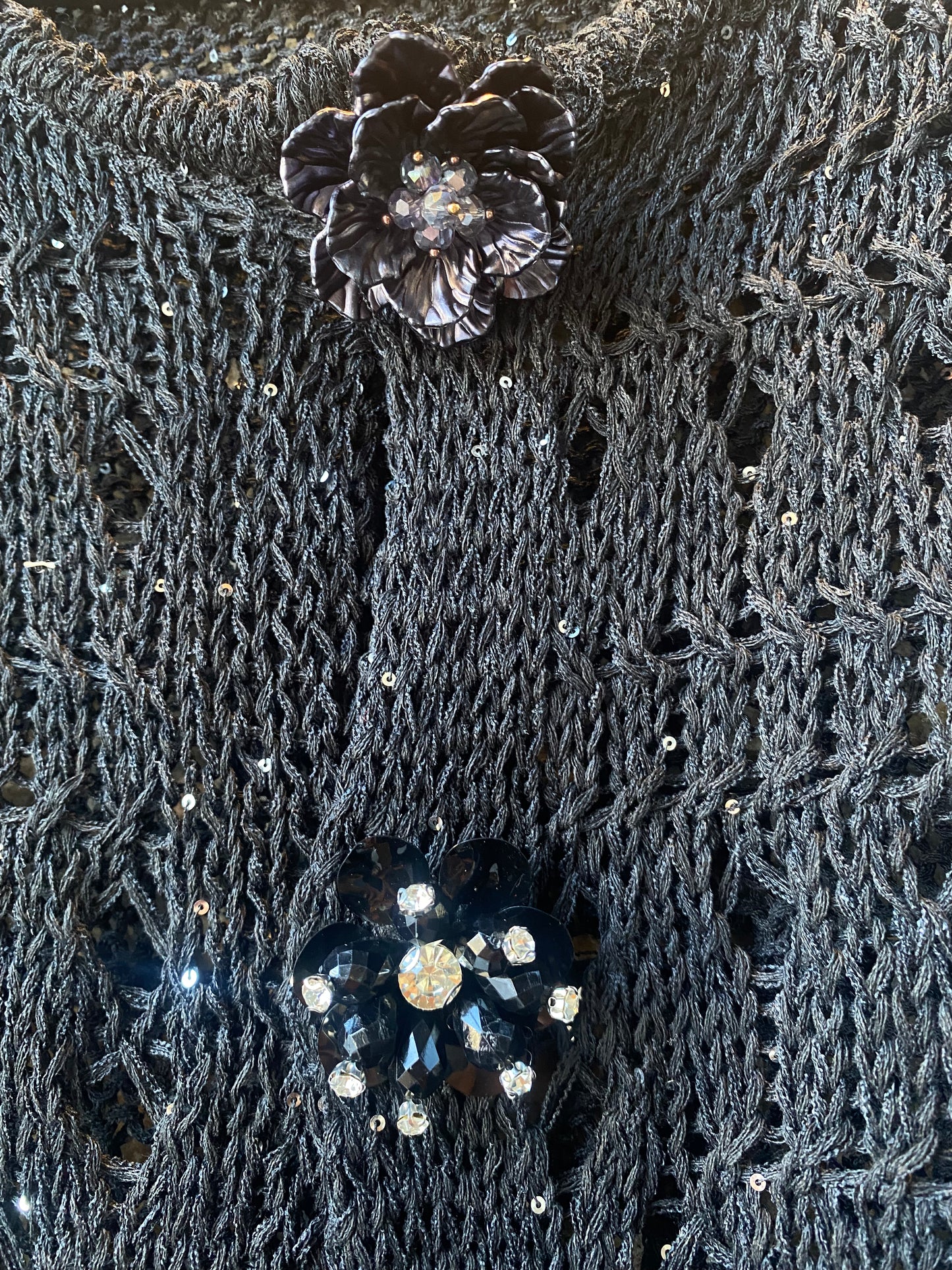 Delicate Crochet Knit Cardigan with Unique Buttons - BLACK