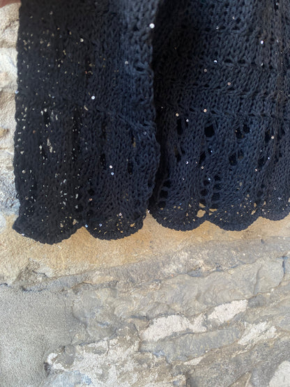 Delicate Crochet Knit Cardigan with Unique Buttons - BLACK