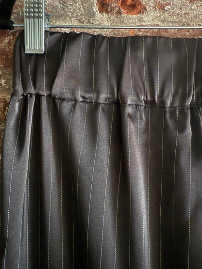 Satin Pinstripe Relaxed Fit Pant with Pockets- Black and White