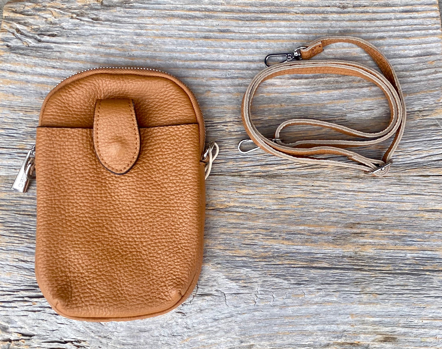100% Pebble Leather Messenger Pouch - CAMEL