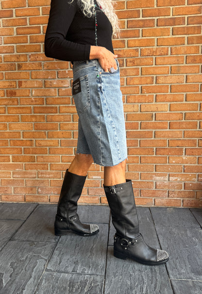 High Rise Barrel Jorts - MEDIUM WASH