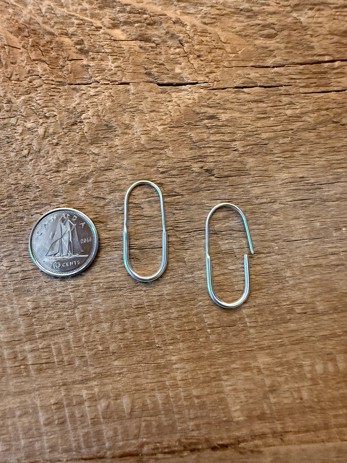 Small Paper Clip Link Shape Hoop Earrings -SILVER