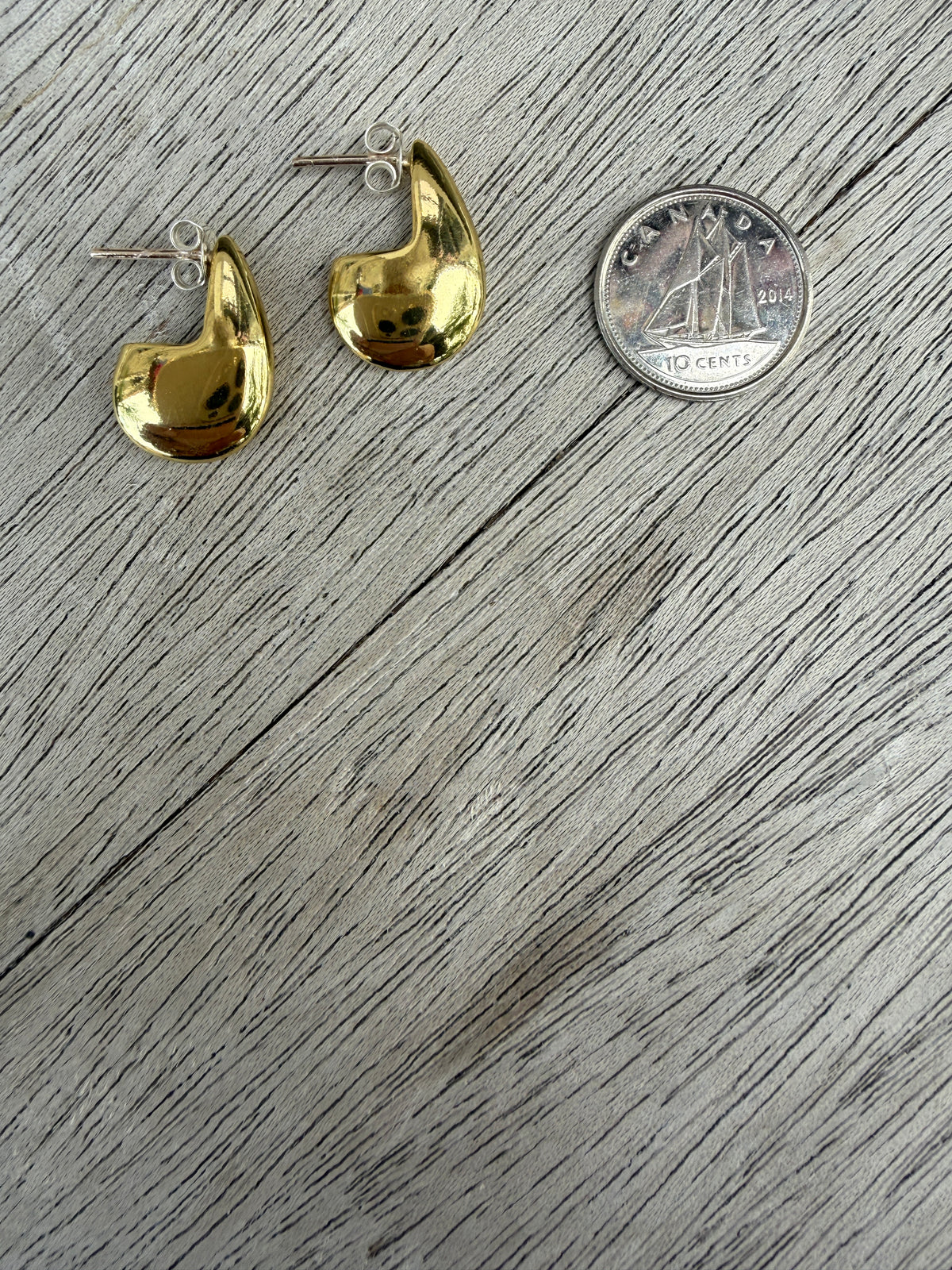 Small Flat Teardrop Earring- GOLD