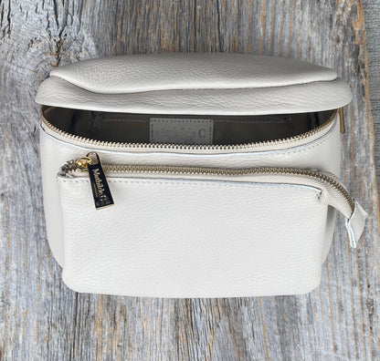 Pebble Leather Shoulder Messenger Bag - BEIGE