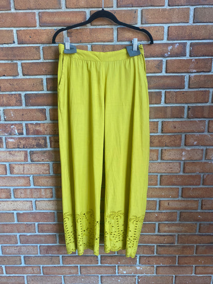 100% Cotton Eyelet Pants with Pockets - YELLOW