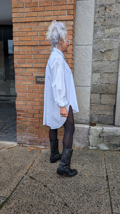 White oversized Cotton dress shirt with silver detail