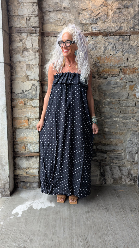 Flat Accordion Pleated Polka Dot Spaghetti Strap Maxi Dress - Black and White