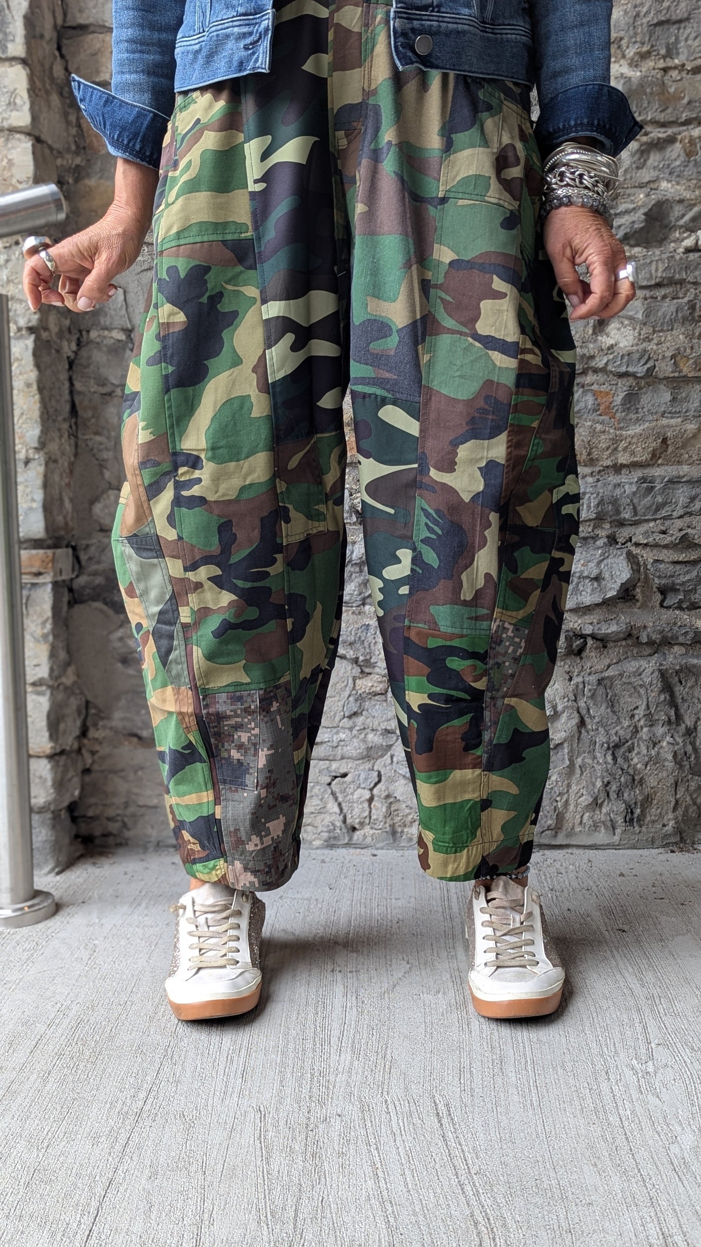Mixed Camouflage Barrel Pant with POCKETS