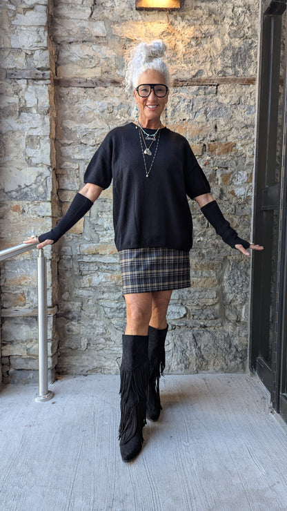Crew Neck Sweater with fingerless sleeve- BLACK
