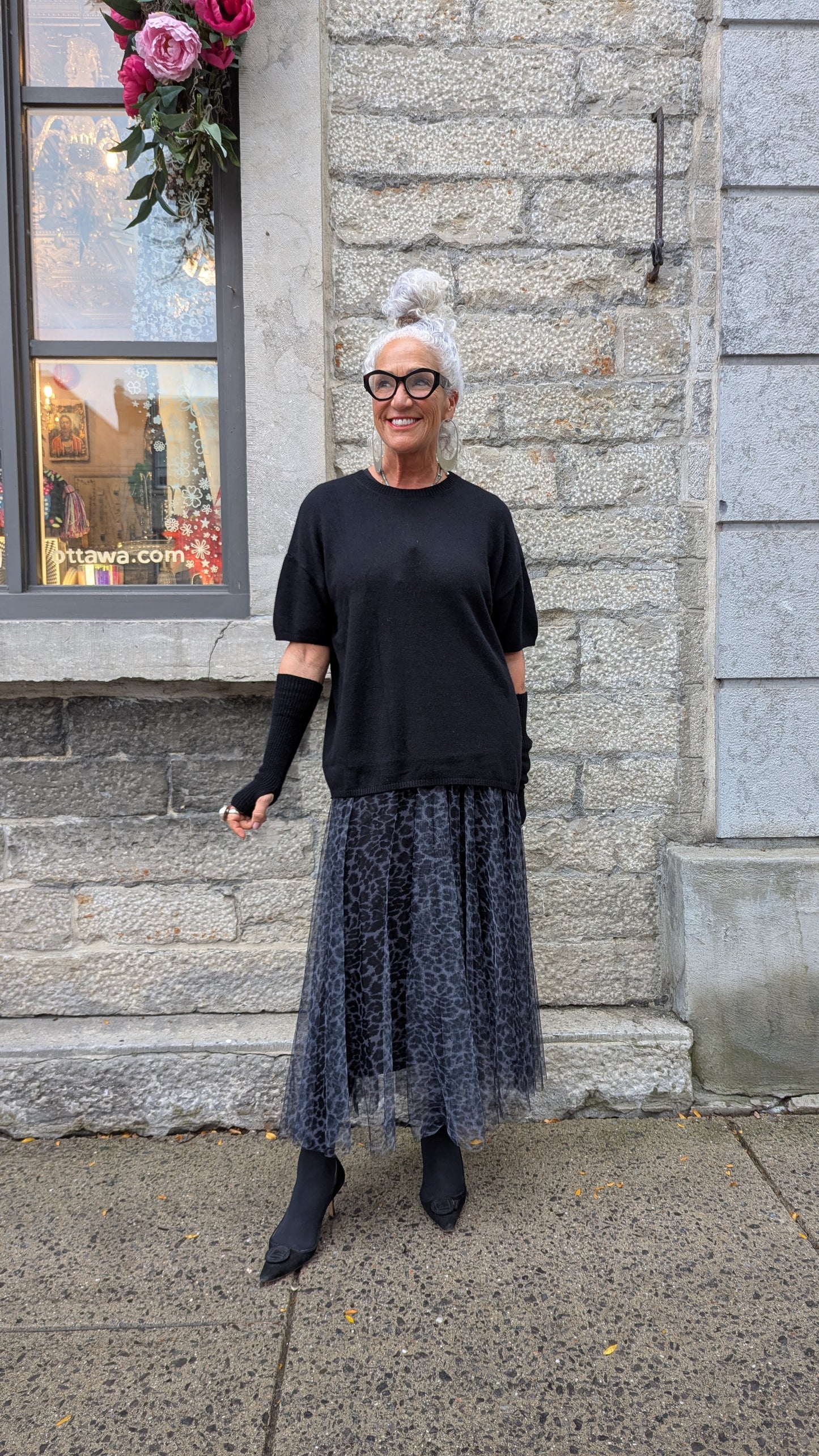 Crew Neck Sweater with fingerless sleeve- BLACK