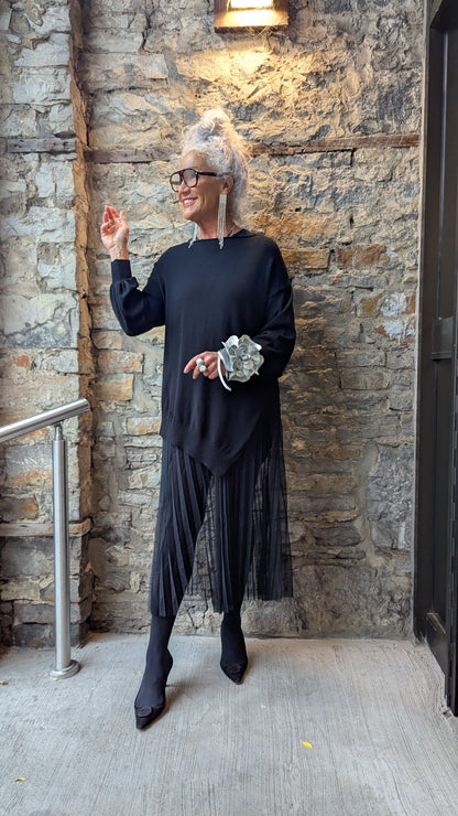 Oversized Sweater and Tulle Tank Dress with accordion pleats 2pc Set BLACK