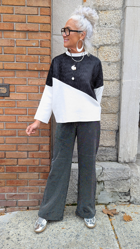 Knit Drop Shoulder Crew Neck Sweater with Pleating - WHITE BLACK