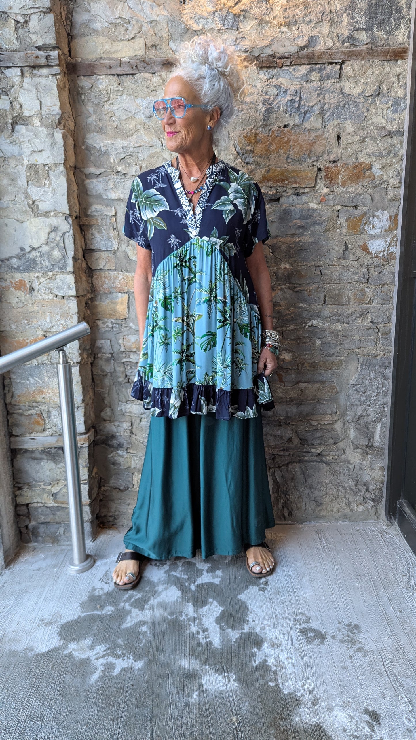 Lightweight Wide Leg Silk Blend Pant - Emerald Green