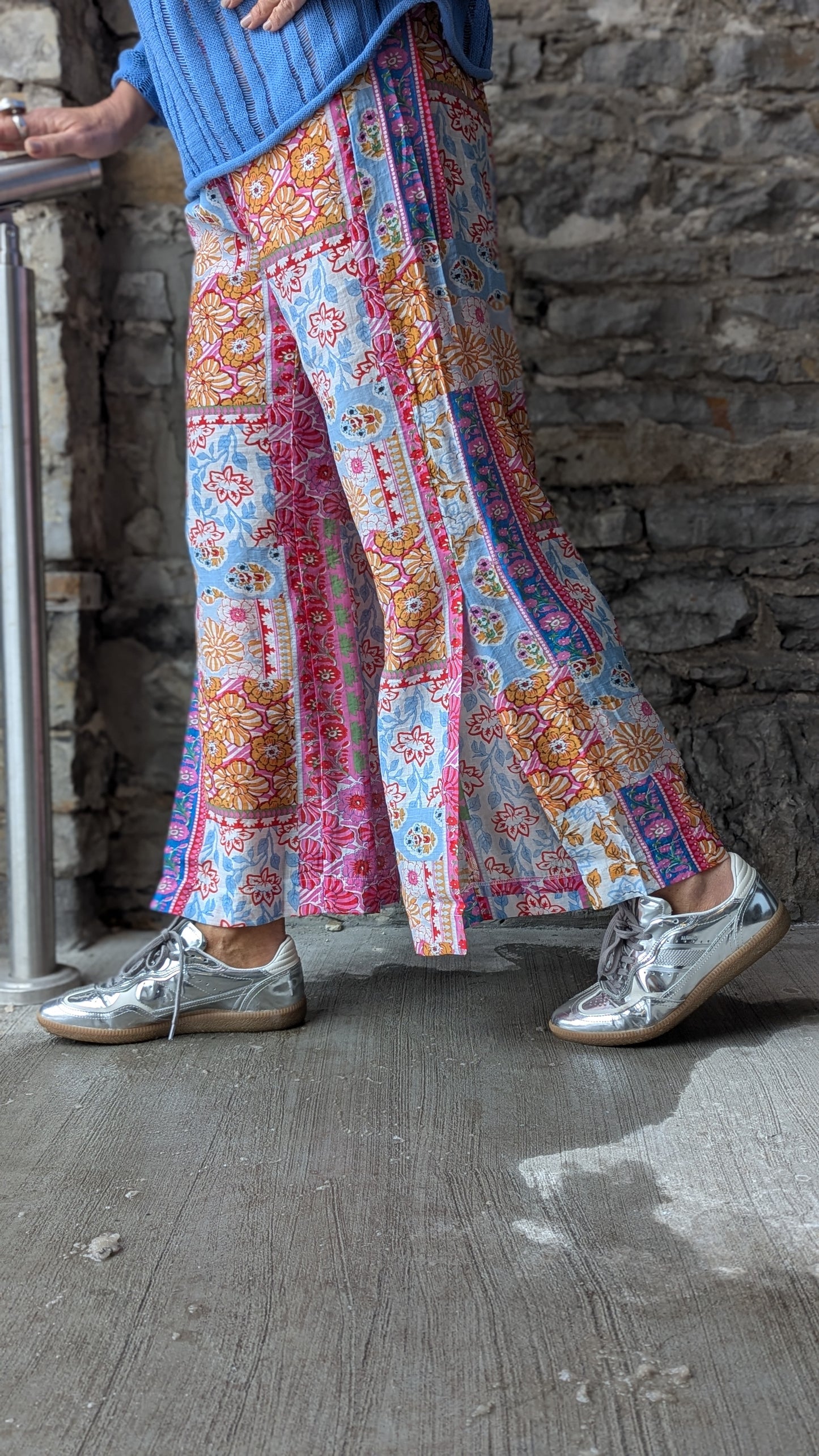 Multi Colour Floral Printed Lightweight Pant with Pockets- Pink Green White Blue
